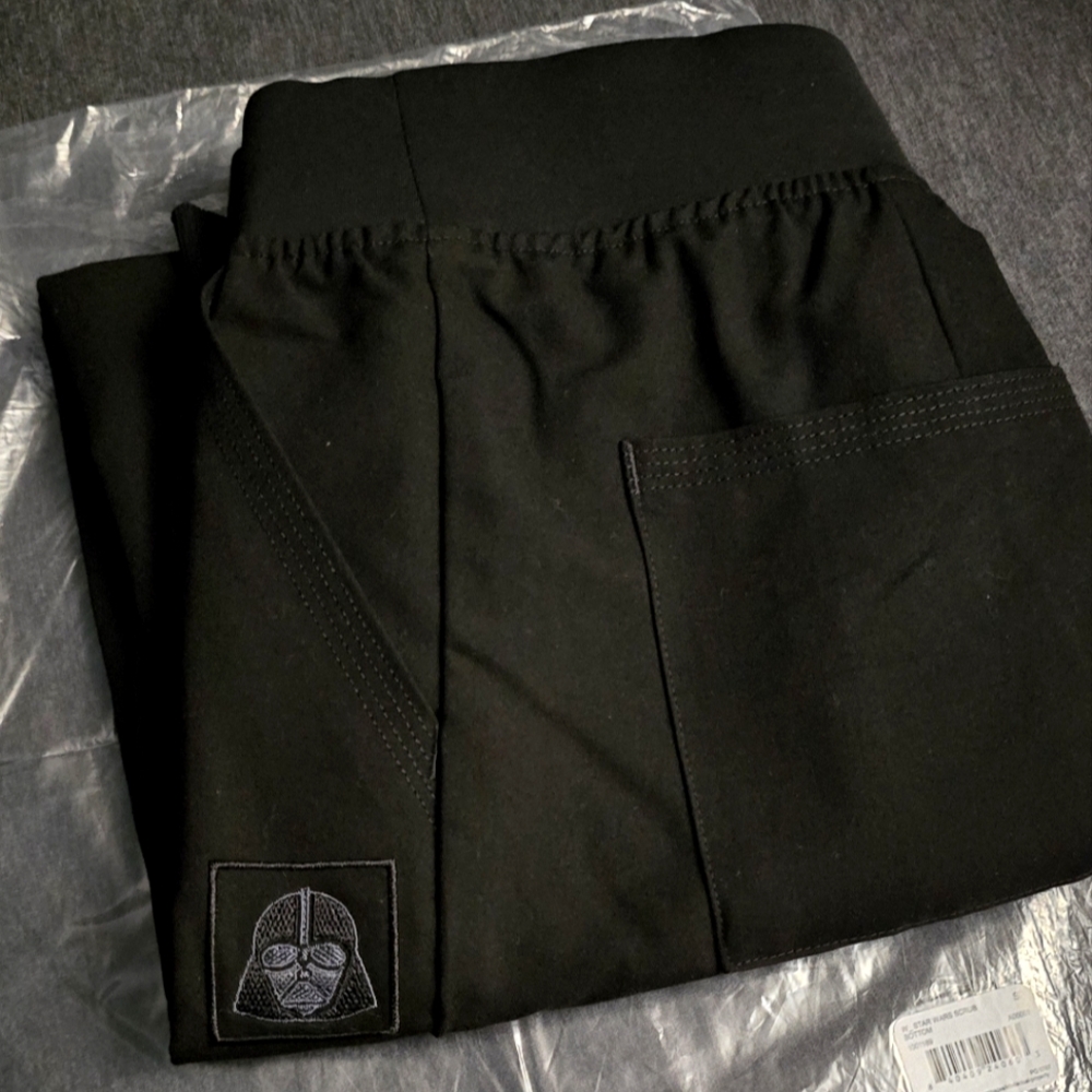 FIGS X Star Wars Vader Black SP